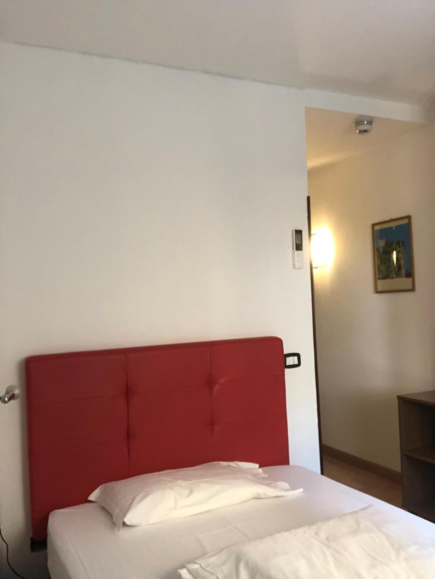 Hotel Sole Holiday Arco Εξωτερικό φωτογραφία