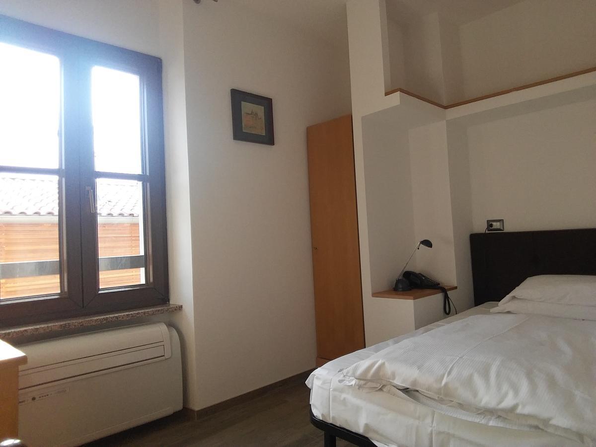 Hotel Sole Holiday Arco Εξωτερικό φωτογραφία