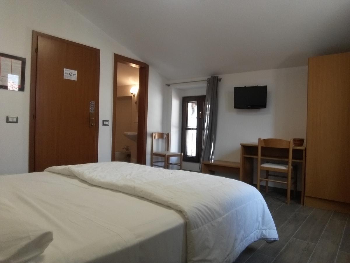 Hotel Sole Holiday Arco Εξωτερικό φωτογραφία